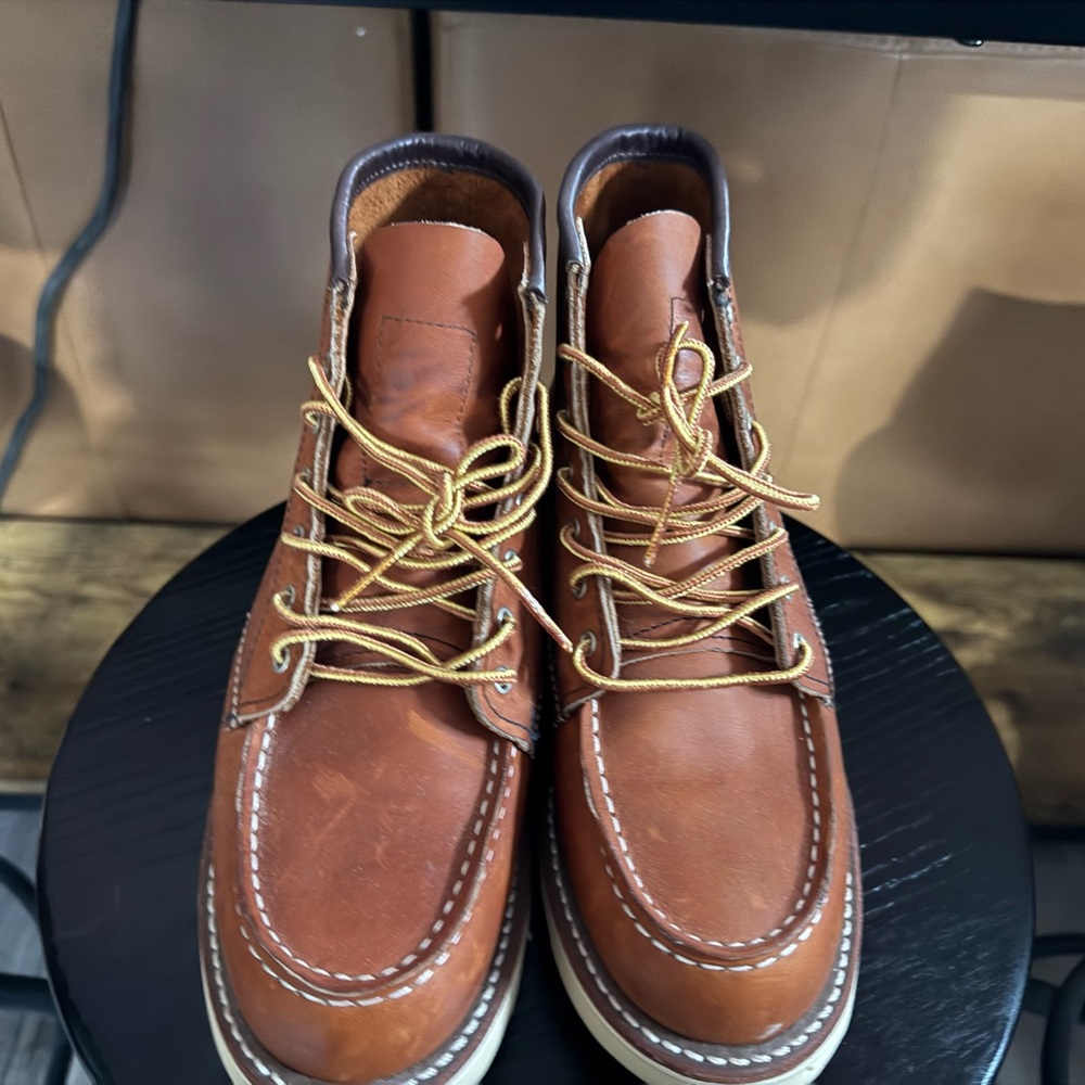 Red Wing Shoes Tan Leather Ankle Booties